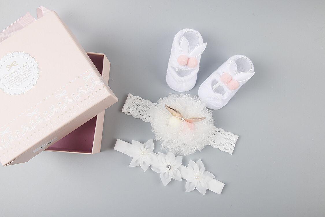 New baby hair accessories socks and shoes set box - Almoni Express