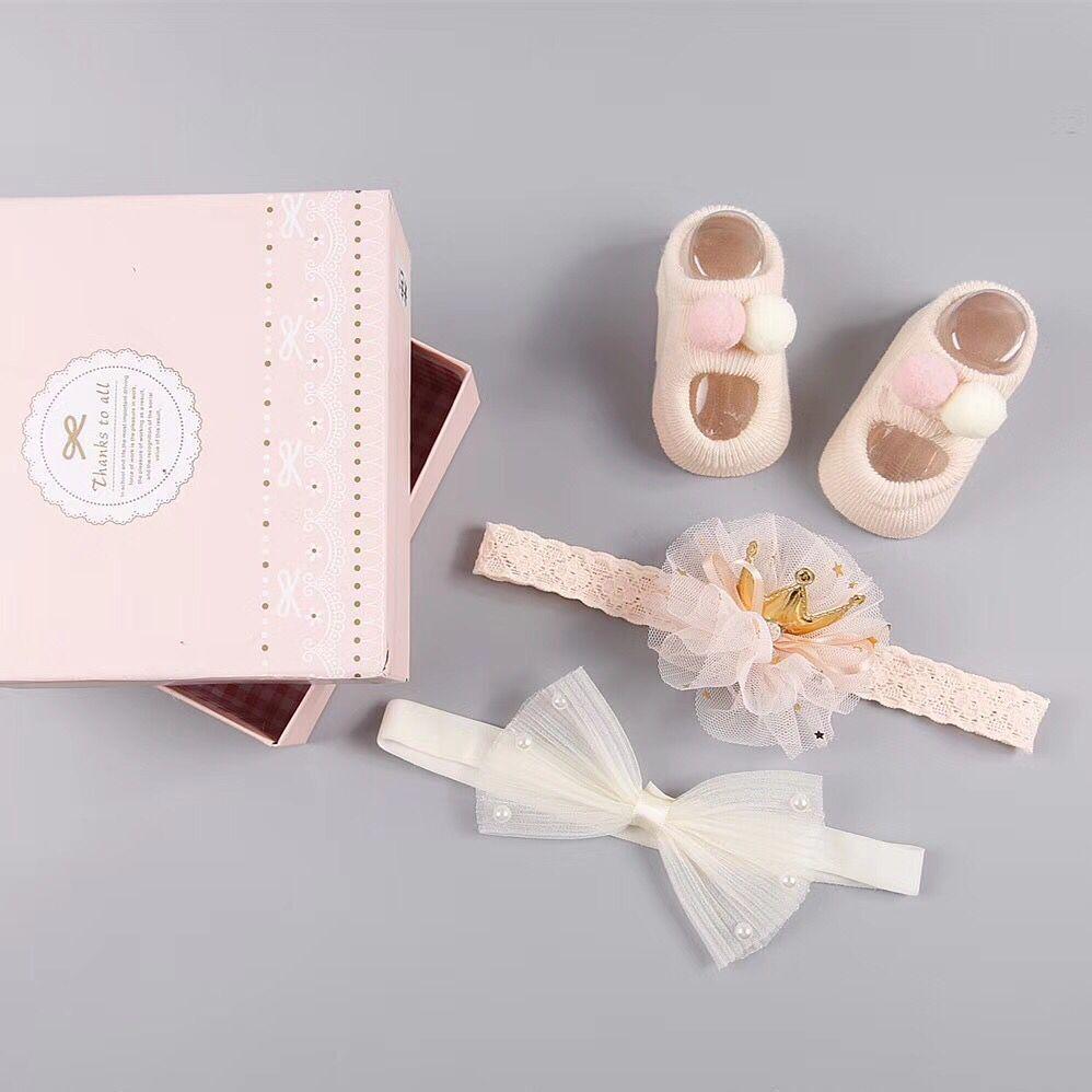 New baby hair accessories socks and shoes set box - Almoni Express